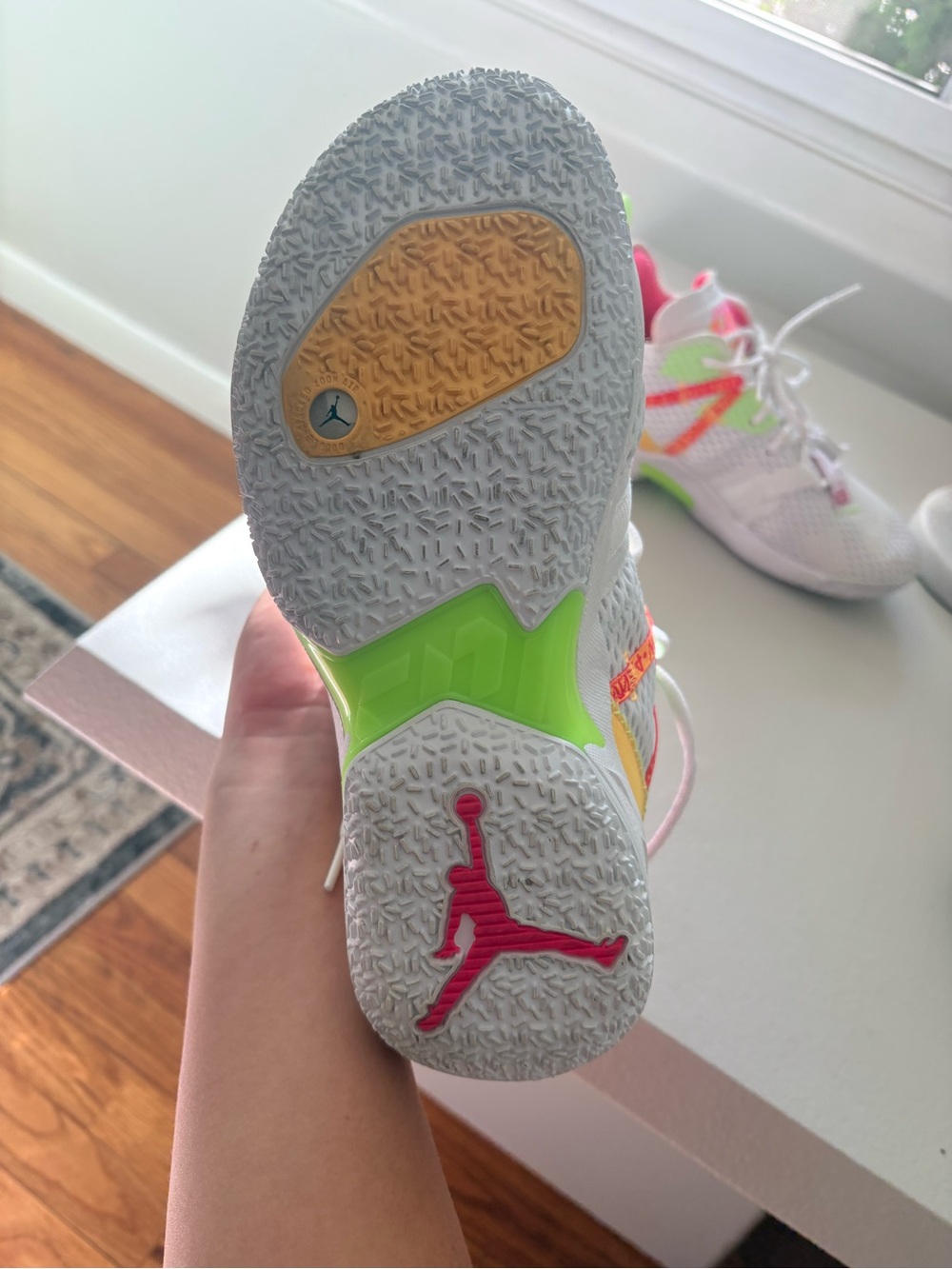 Women’s Jordan Basketball Shoes - Picture 4 of 4